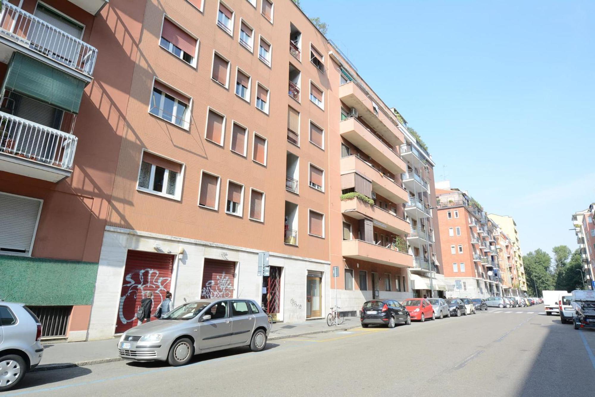 Sebino Guest House Milan Exterior photo